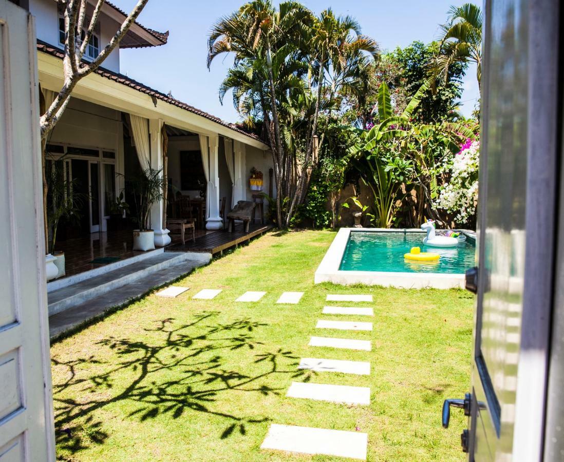Villa Jalun Seminyak Exterior foto